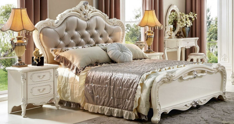 Lits classiques en cuir Chesterfield de style Rococo Baroque doubles lits d'hôtel antique