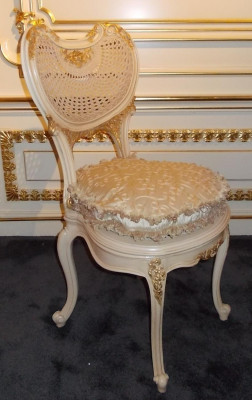 Chaise de salle à manger 1 place Fauteuil en bois de luxe de classe baroque rococo Design de mobilier neuf