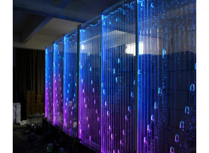 Décoration murale de partition moderne, murs d'eau décoratifs éclairés par LED, mur d'eau illuminé